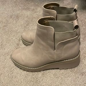 Sand Color Dolce Vita boots